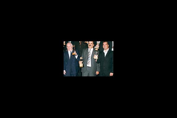 El EMTur de Mar del Plata, ganador del Gran Premio Mercurio 2001