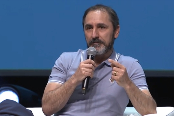 David Droga: “Dejen de jugar a no perder”