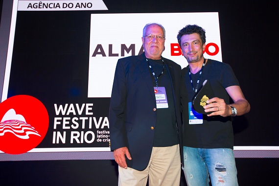 AlmapBBDO es agencia del año en Wave por tercera vez consecutiva 