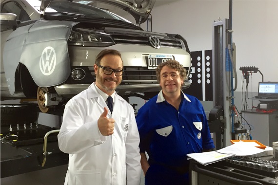 “Ernesto & Roberto - Los Especialistas”, preestreno de 361 para Volkswagen 