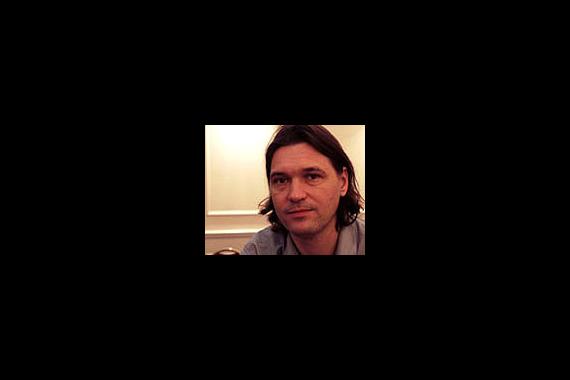 Chris Becker cambió México por Nueva York