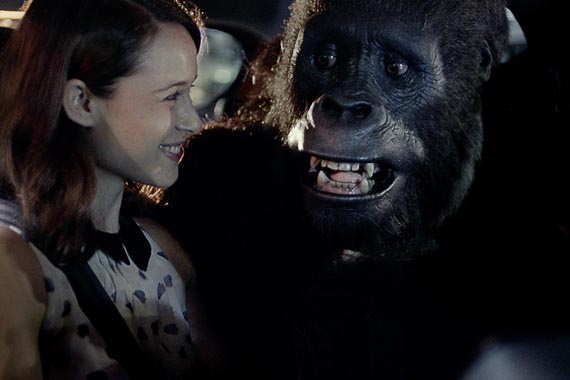 “Gorila”, preestreno de Neogama para Renault Kwid, dirigido por Andy Fogwill