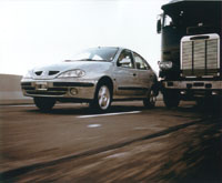 Los tres comerciales de Mégane, “La autopista del sur”, online