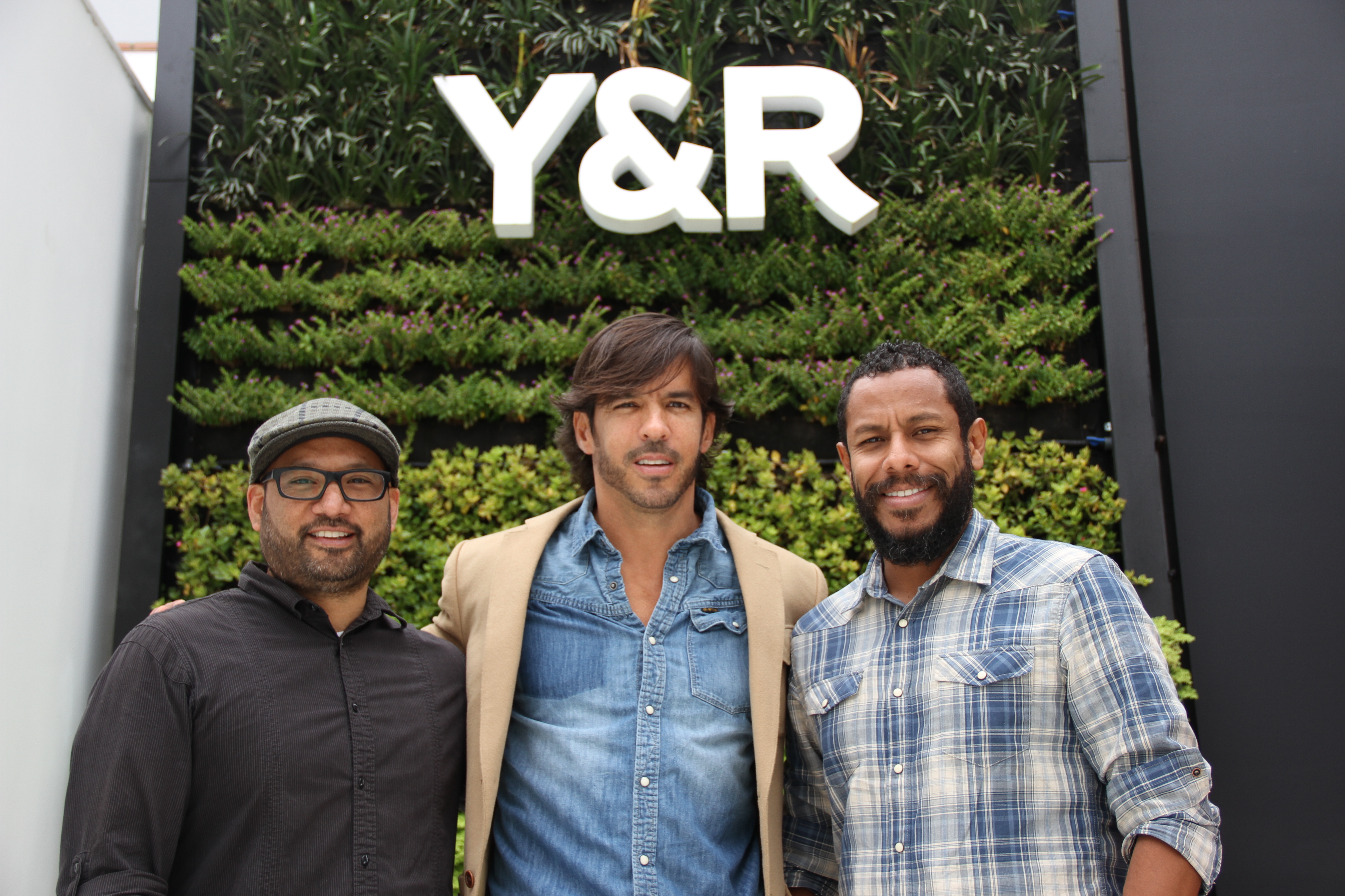Fernando Iyo y Christian Sánchez asumen la dirección general creativa de Y&R Perú 