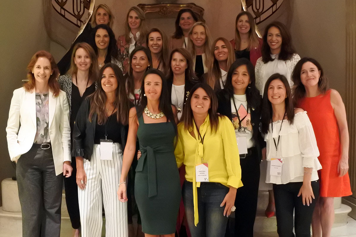 Primer encuentro del año de las cuatro camadas de Women to Watch Argentina