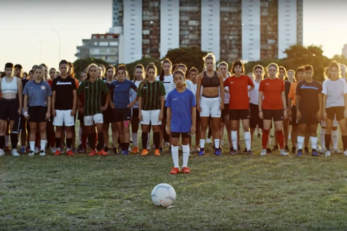 nike futbol femenino