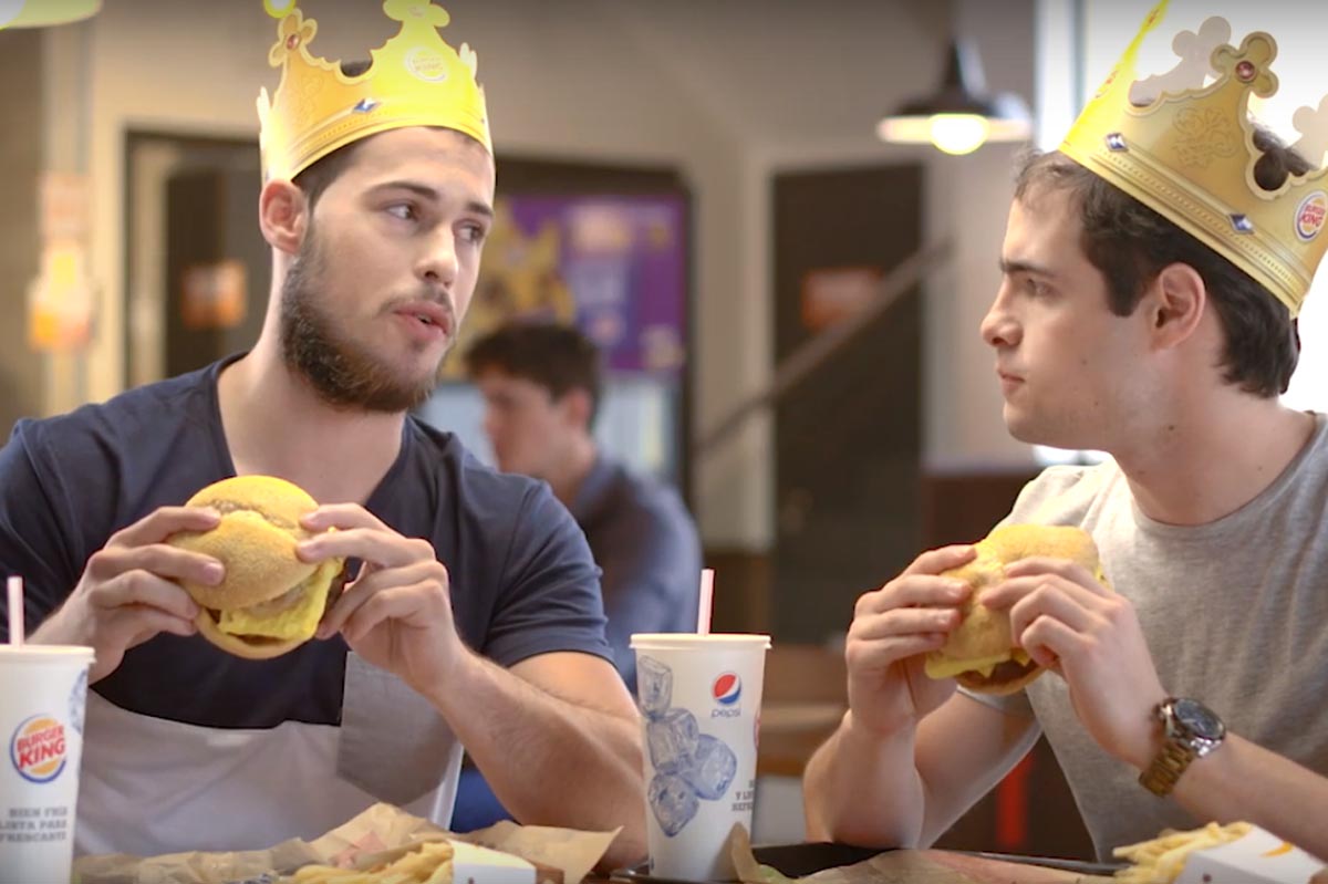 Para ver: Garabato MullenLowe y Burger King se burlan de la nueva variedad de hamburguesas