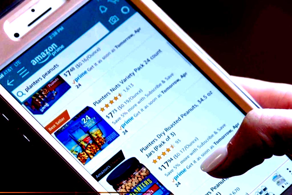 Amazon va carcomiendo los dólares de búsquedas de Google