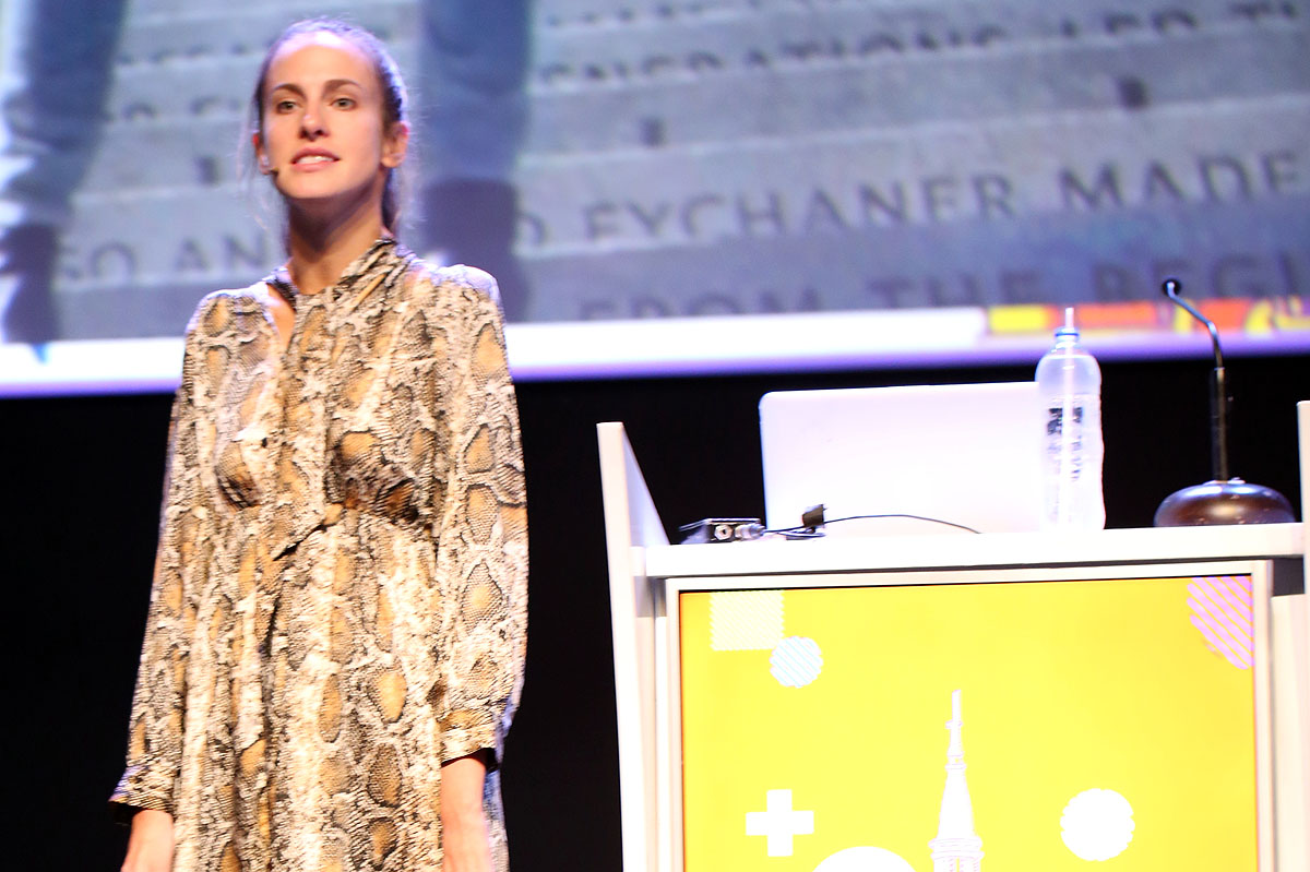 Christina Mallon: “Diseño inclusivo es crear un cepillo para usar con los pies”