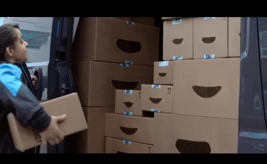 Amazon está luchando contra un sentimiento declinante del público