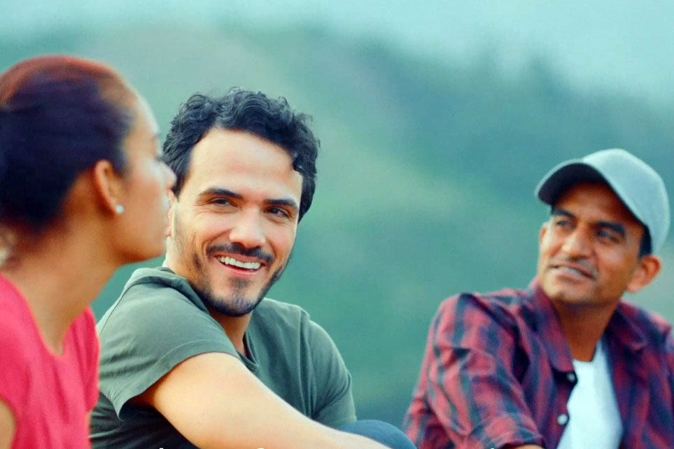 Nuevo: Sancho BBDO y Hit Social cuentan “historias que nacen de la fruta”