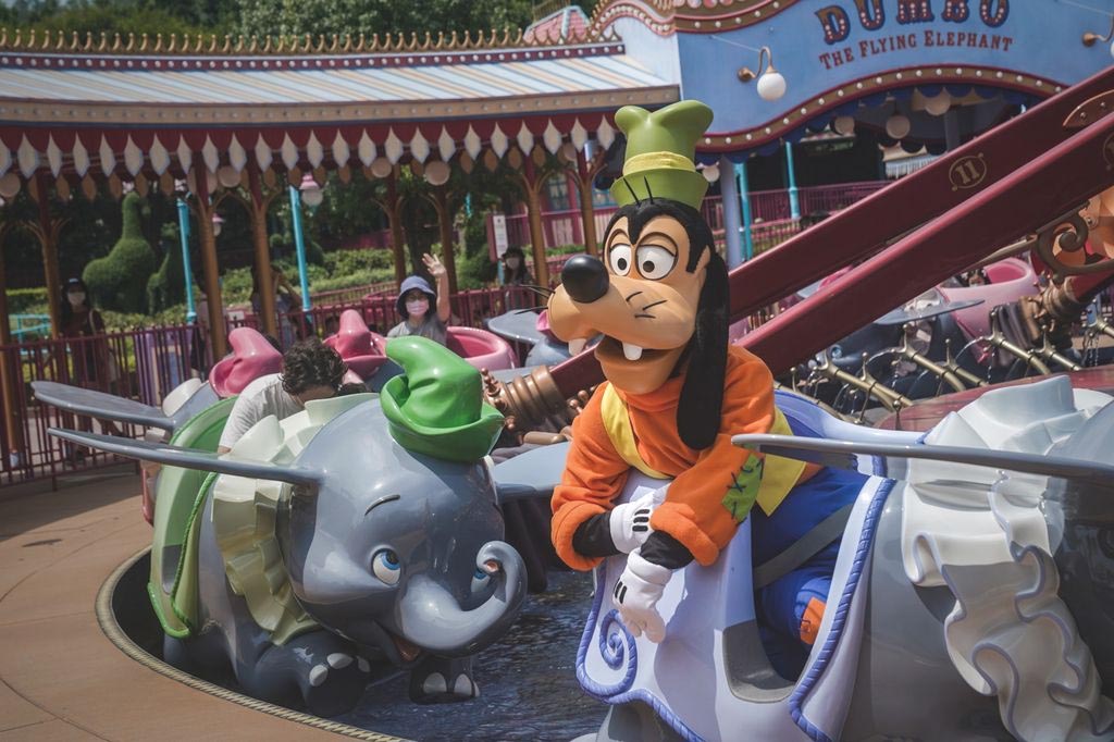 Disney prescinde de 28.000 trabajadores de sus resorts debido a la caída