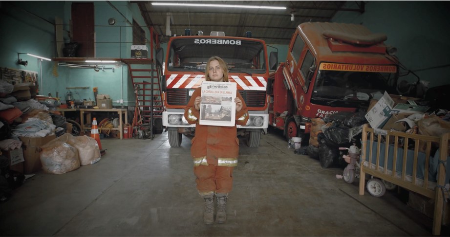 Nuevo: Hoy Buenos Aires creó un diario ignífugo para concientizar sobre los incendios forestales 