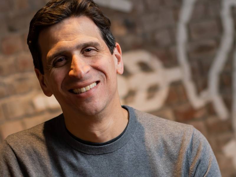 Alejandro Molina: “La creatividad es mucho más que un truco publicitario”