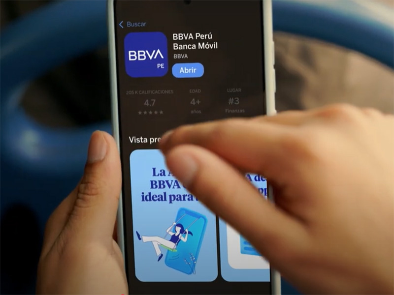Nuevo: Amsterdam y BBVA Perú presentan “Muévete para todo, menos para abrir una cuenta de ahorros”