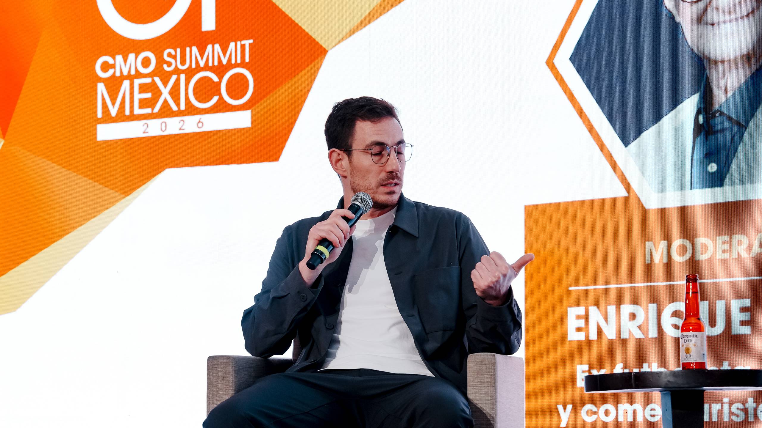 Una conversación de fútbol con un ídolo histórico de México, Enrique Borja