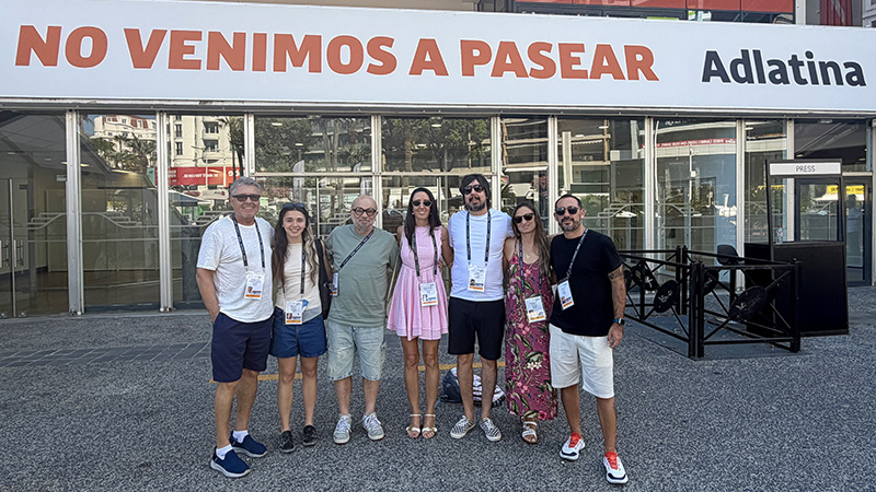 El equipo de Adlatina Group en Cannes
