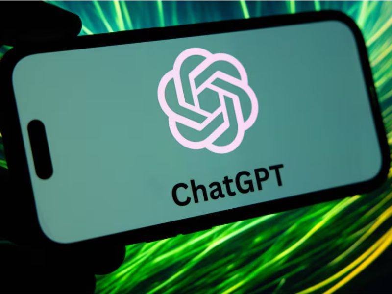 Se ha desatado un gran debate en GEO a raíz de nuevos datos que muestran que ChatGPT ya no depende en gran medida de Reddit como fuente para sus resultados de búsqueda. (Andrey Rudakov/Bloomberg)