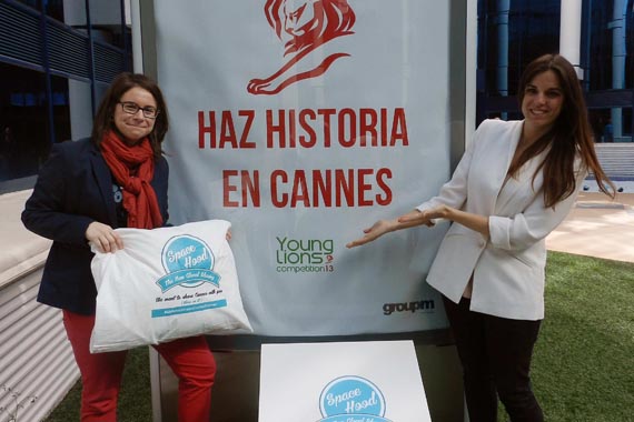 Elena Castán y Azahara Vera, ganadoras de Young Media Lions 2013