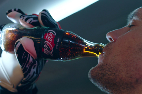 “Uplifters”, lo nuevo de The Cyranos//McCann para Coca-Cola